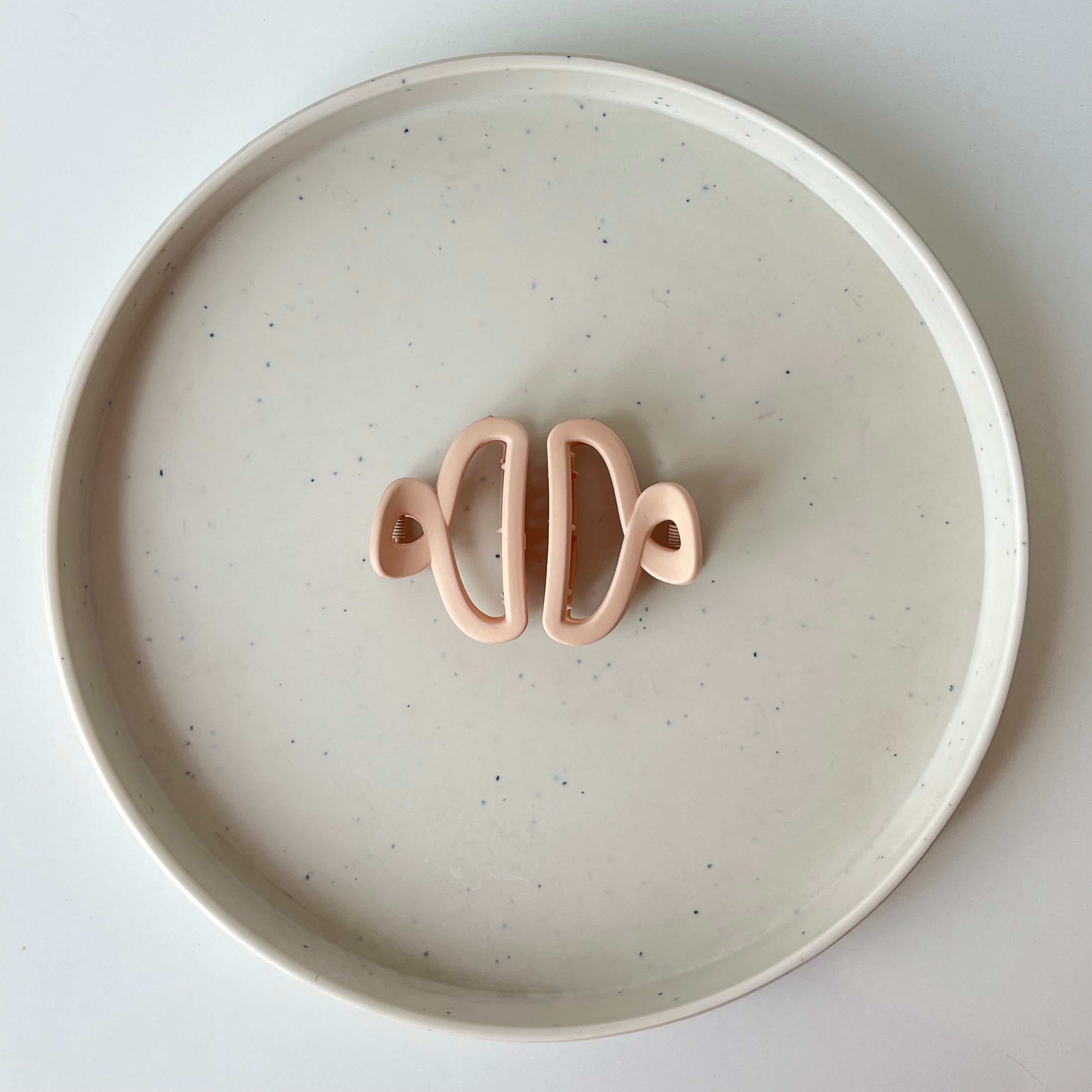 Matte Loop – Small Hair Claw